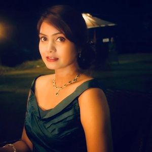 Meet your Posher, Afreen